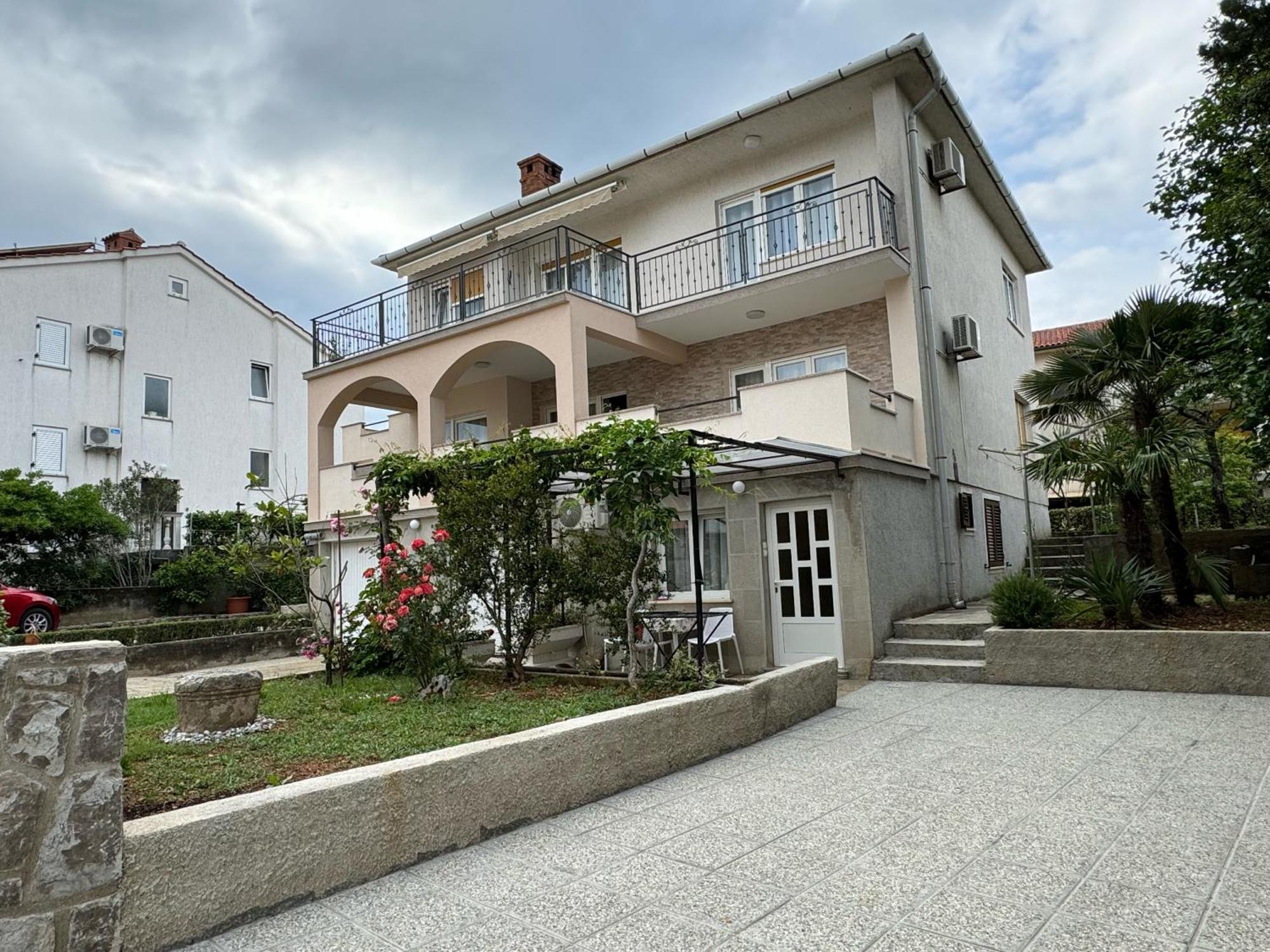 Apartment Dida Крк Екстер'єр фото