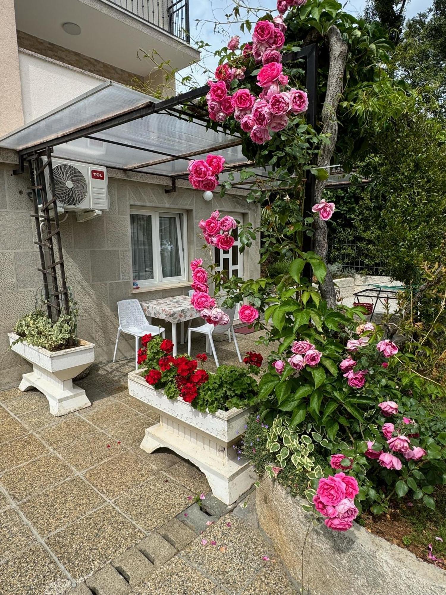 Apartment Dida Крк Екстер'єр фото